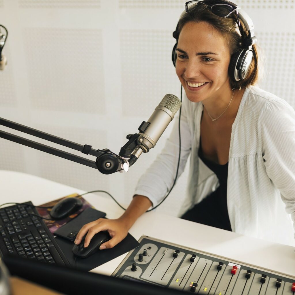 TECNOLOGIA – Sempre più ascoltati: i numeri di Nielsen sui podcast